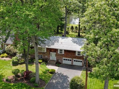 169 Canterbury Dr, Ramsey, NJ, 07446