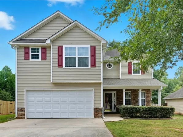 2406 Garnet Ave, Riverdale, GA 30296