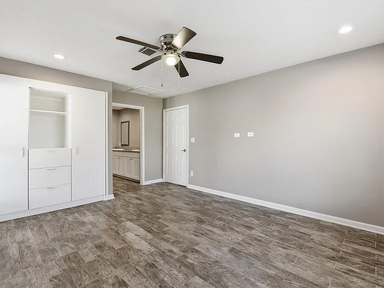 3424 Balboa Cir #48 — Photo 20