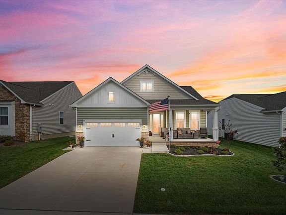 2nd image of 798 Honey Locust Rd