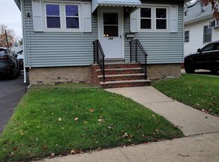 159 Hagaman Pl, Staten Island, NY 10302