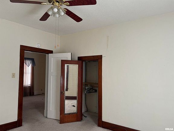 5th image of 2043 Pine St