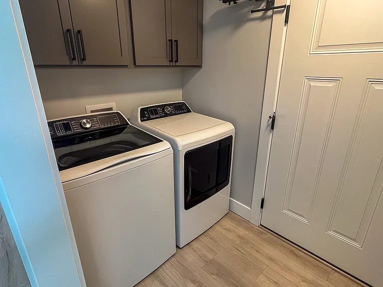1304 W Dairy Farm Ln — Photo 11