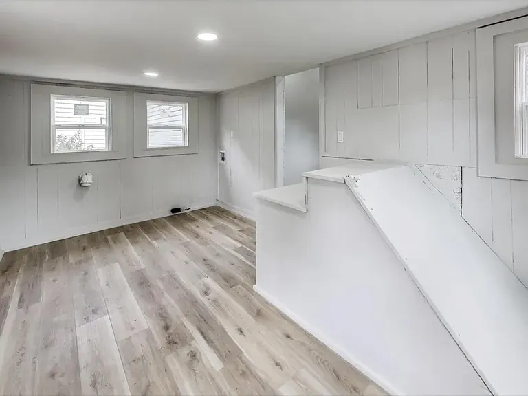 350 Johnson Ave #1 — Photo 15