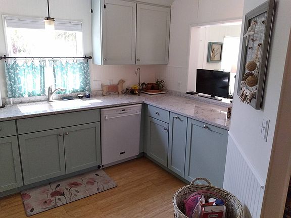 5th image of 340 Bimini Cay Cir