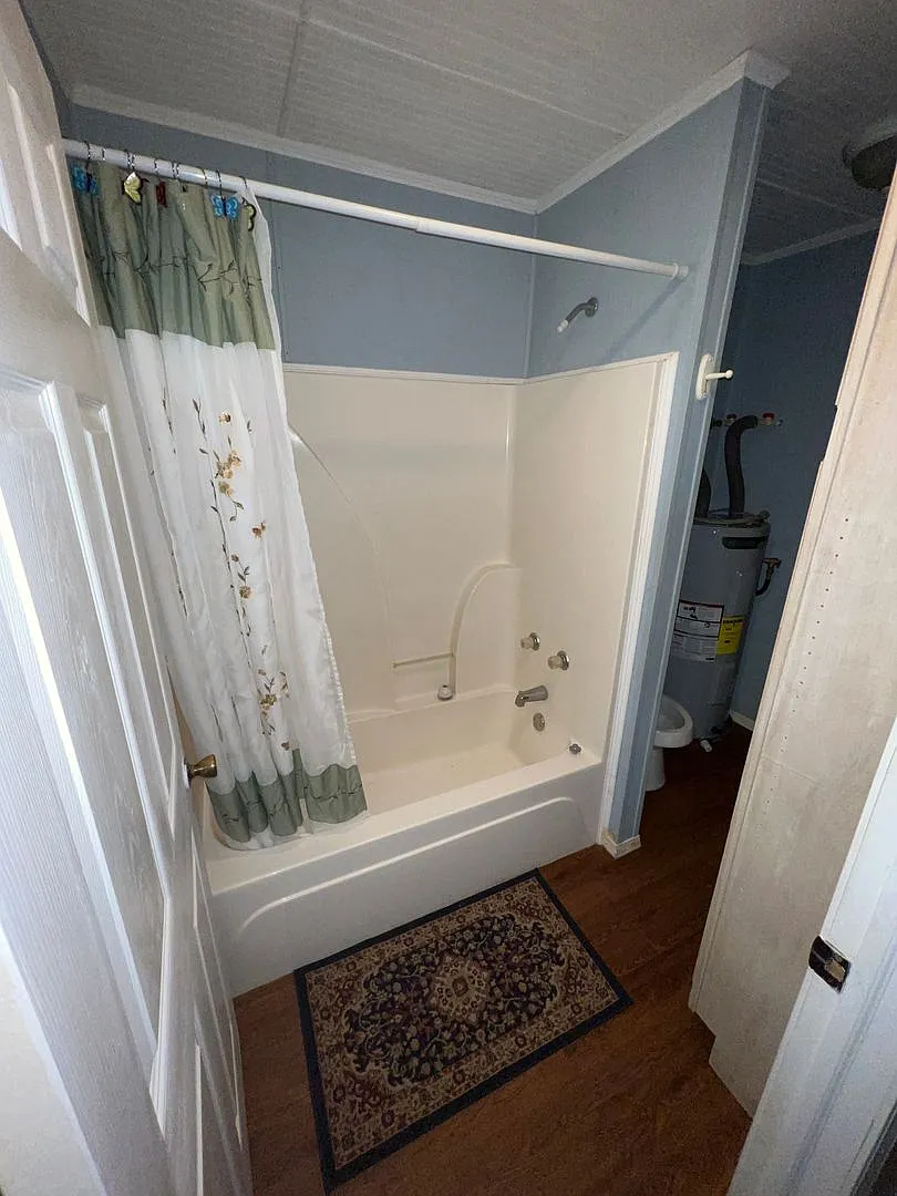 Cute one-bedroom, one-bathroom house — Photo 3