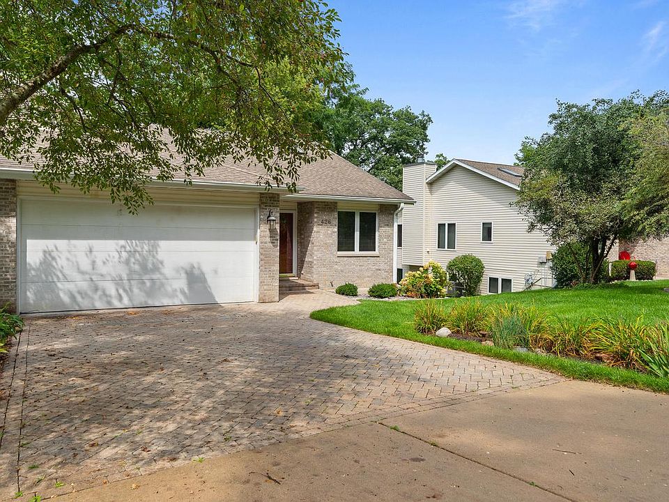 1st image of 426 Country Club DRIVE