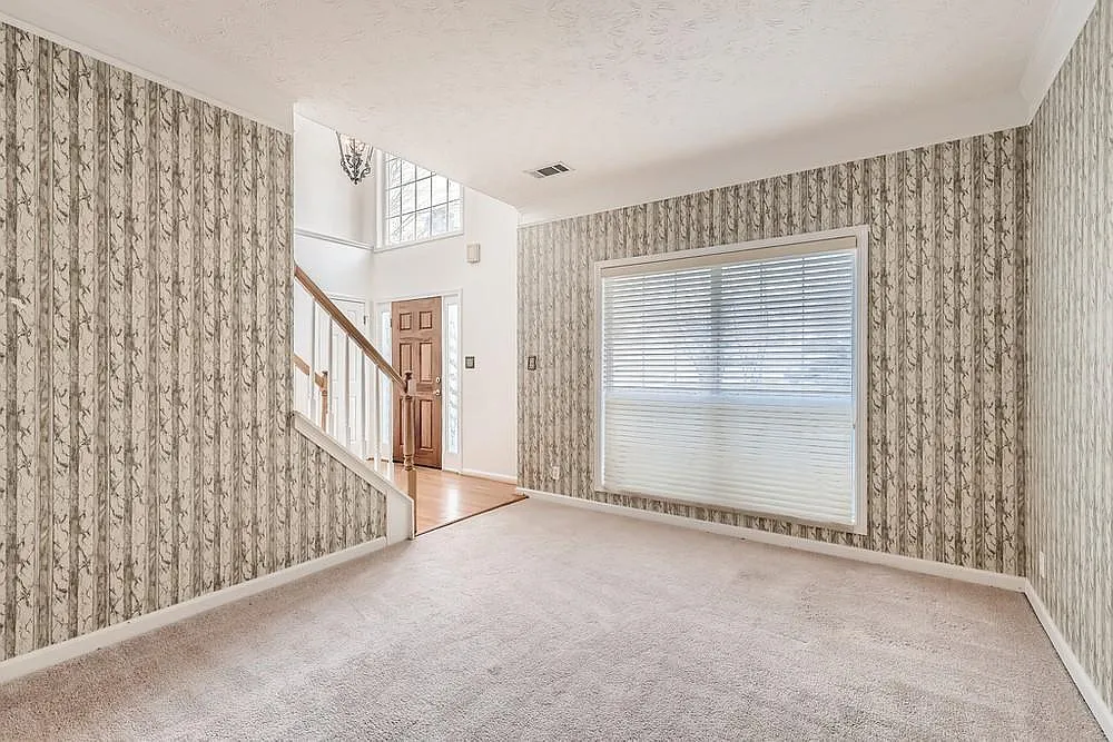 4 bed, 2.5 bath, 2262 sqft, $2,849 — Photo 3