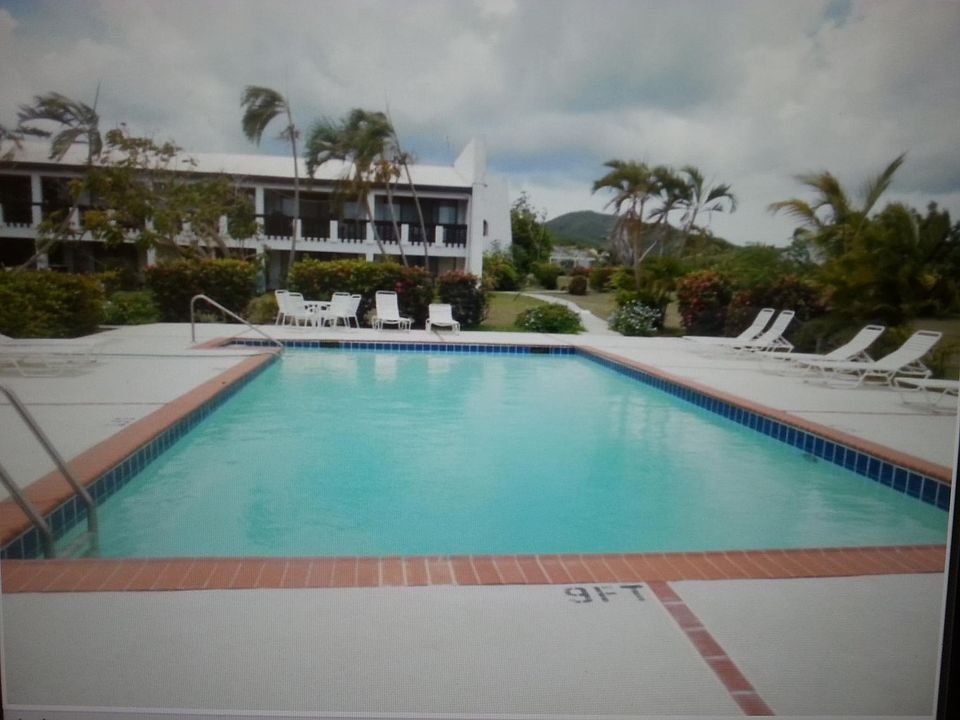 1st image of 140 Carlton Est