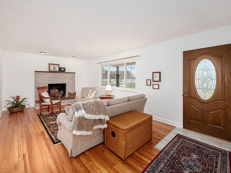 6875 Central College Rd — Photo 3