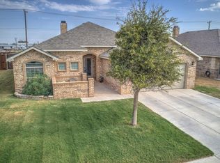 5703 Champions Dr, Midland, TX 79706