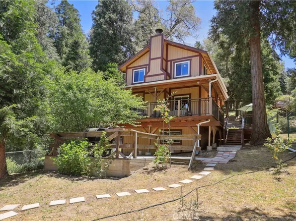 25035 Basel Dr, Crestline, CA 92325
