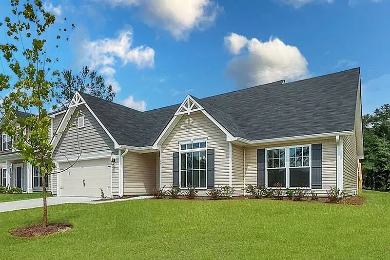 3 bed, 2.0 bath, 1714 sqft, $2,450 — Photo 4