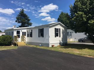 24 Fiddlehead Ln, Hancock, ME 04640