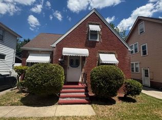 11215 Langton Ave, Garfield Heights, OH 44125