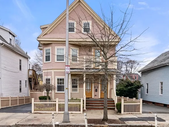 2536 Massachusetts Ave #U, Cambridge, MA 02140