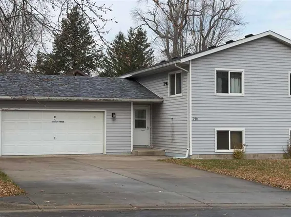 200 2nd St, Cleveland, MN 56017