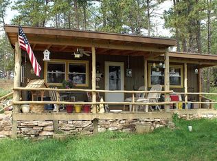 27376 Memorial Rd, Hot Springs, SD 57747