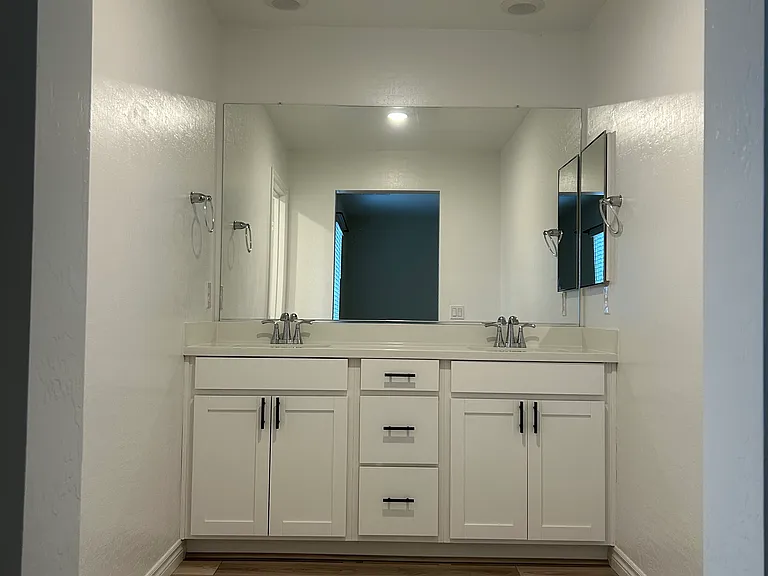 6152 Foxes Dale St — Photo 32