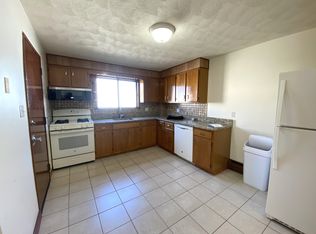 62 Myrtle St #2, Somerville, MA 02145