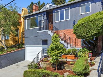 1902 Hoover Ave, Oakland, CA, 94602