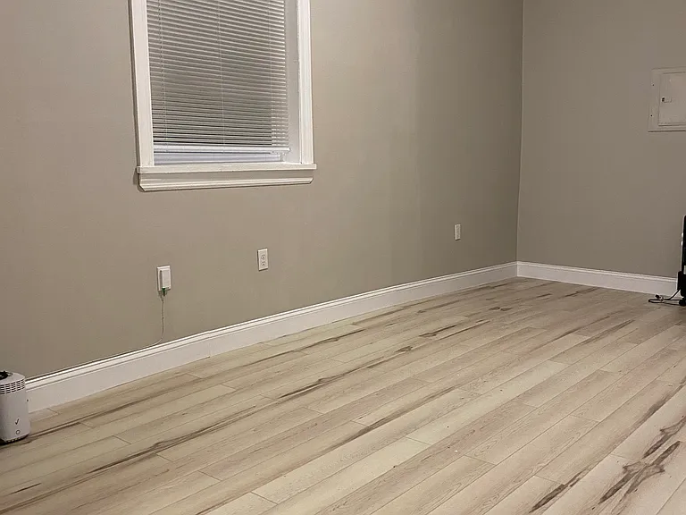 3222 Powelton Ave #2R — Photo 5
