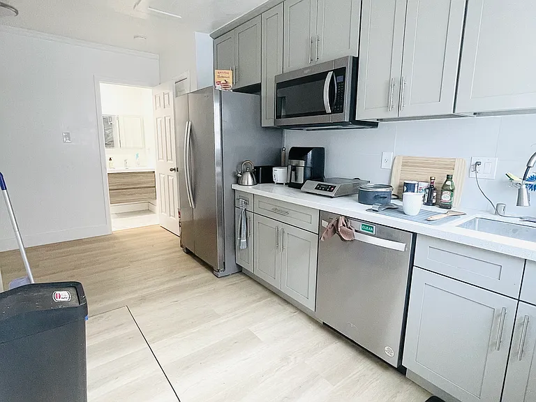 456 S 9th St #1 — Photo 3