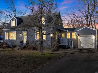 21 Katherine St, North Branford, CT 06471