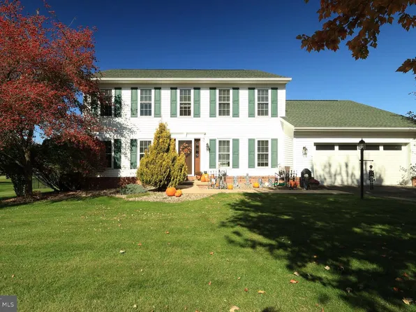111 Sunday Dr, State College, PA 16801