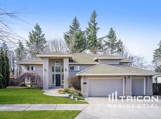 11376 SE Highland Loop, Clackamas, OR 97015