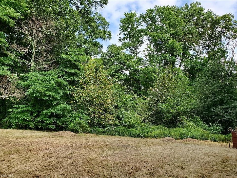 1st image of 918 Wood Glen Ct
