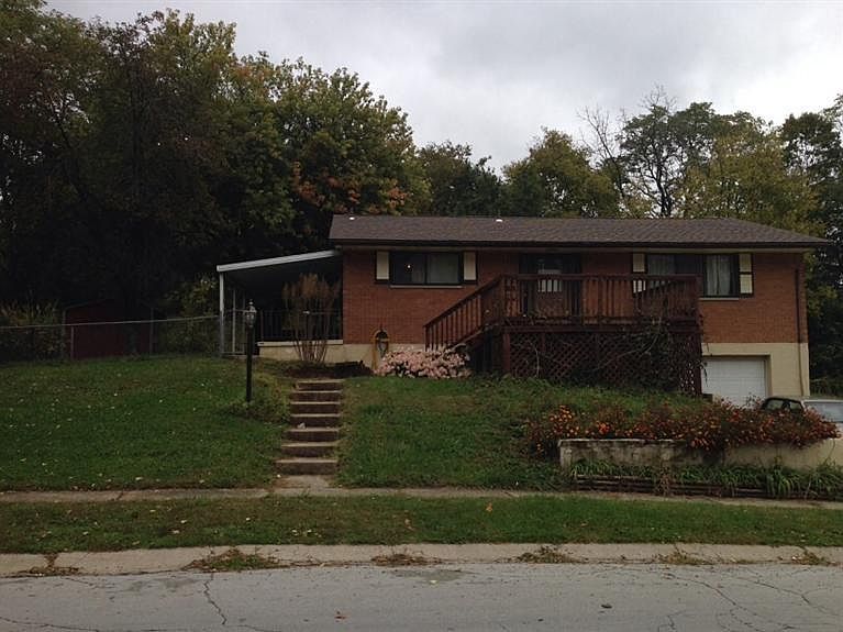 2nd image of 2005 High Knoll Dr