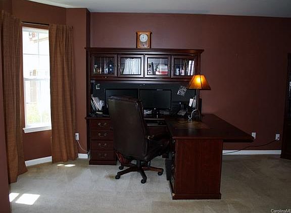 3rd image of 4503 New House Dr