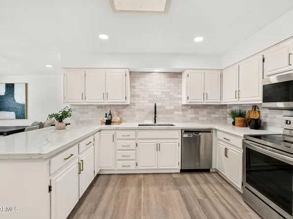 8302 E AVALON Drive, Scottsdale, AZ 85251
