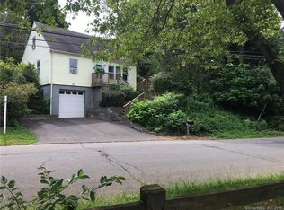 284 Russo Ave, East Haven, CT 06513