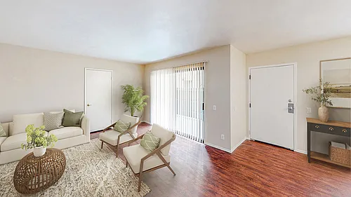 Kester Apartments Photo 1