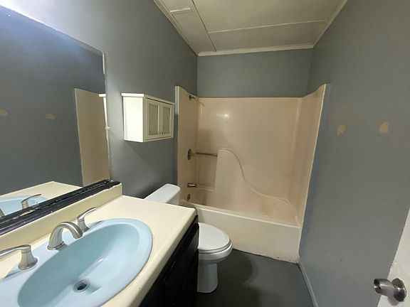 2nd image of 1901 E Johnson Ave #4