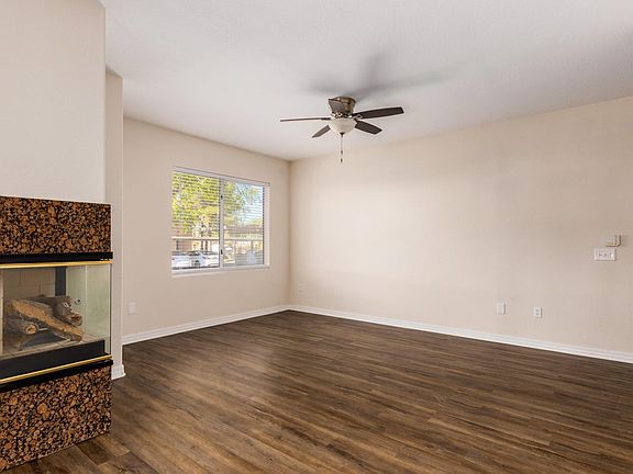 5th image of 2929 W Yorkshire Dr Unit 1109