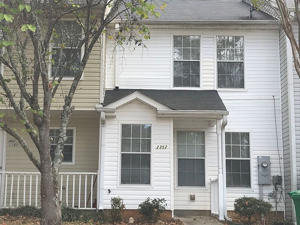 1st image of 2352 Wellington Cir