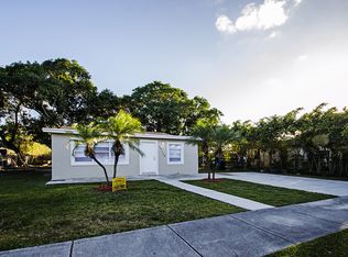 10110 SW 170th Ter, Miami, FL 33157