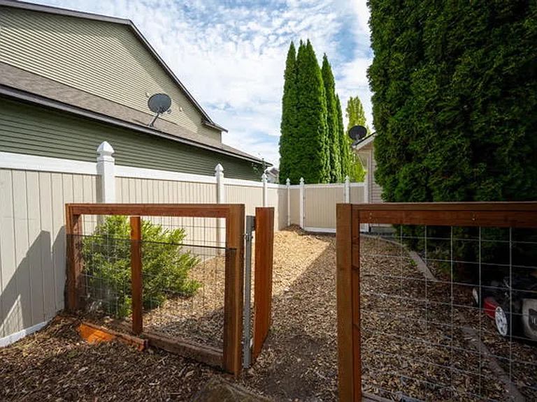 2547 W Blackberry Loop — Photo 30