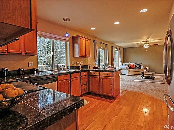 5th image of 9630 SE Southworth Dr
