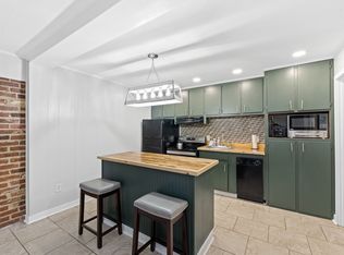 160 Grand Blvd #A, Mobile, AL 36607