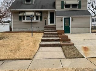 25 Miry Brook Rd, Hamilton, NJ 08690