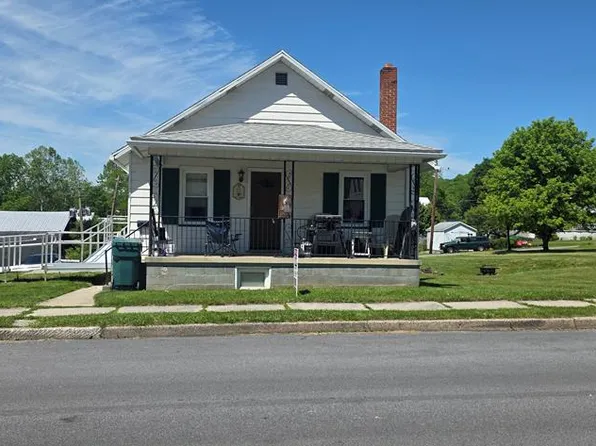 1806 Penn St, Huntingdon, PA 16652