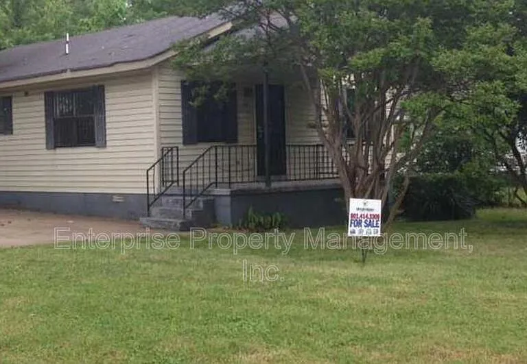 401 N Manassas St — Photo 1
