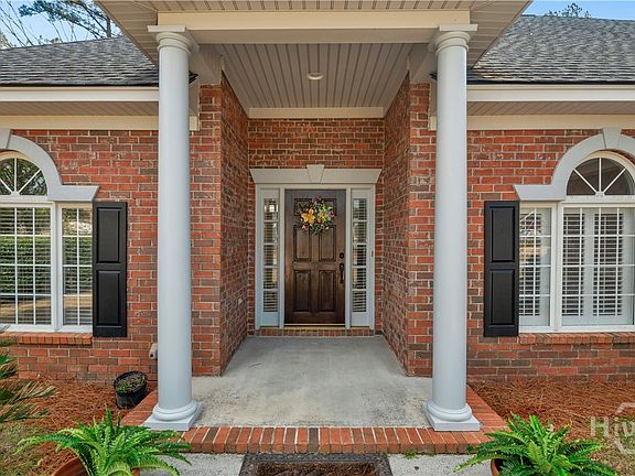 4th image of 115 Manor Row