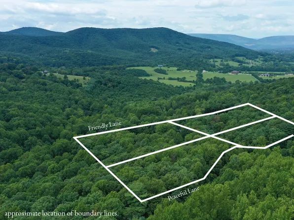 195 Friendly Ln, Stanley, VA 22851