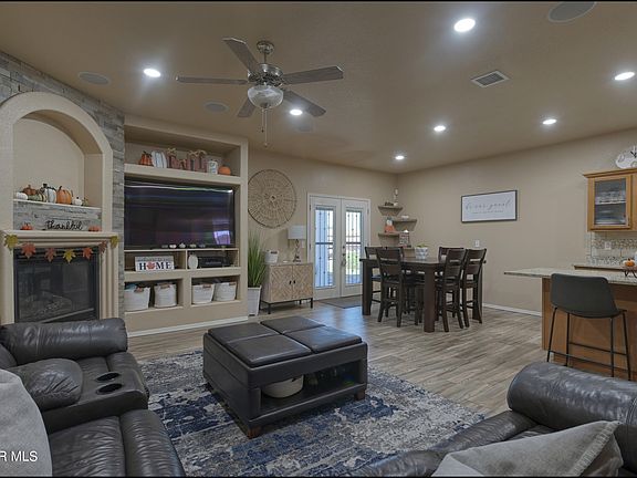 4th image of 11521 Lucio Moreno Dr