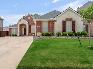 6849 Shoreway Dr, Grand Prairie, TX 75054